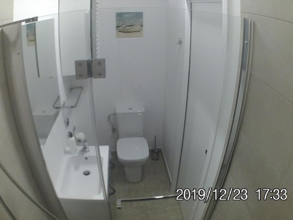 Rent0Nline Brwinow Rooms Kültér fotó
